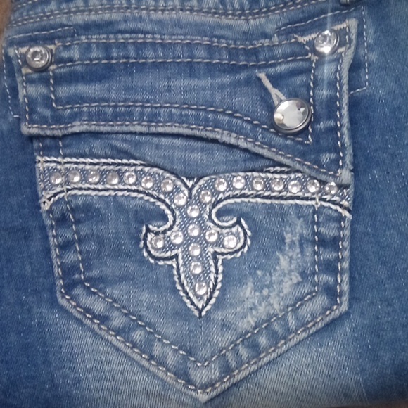 Rock Revival NWOT Women's Jeans 26 Lacey Embellished Rhinestones Distressed - Picture 7 of 13